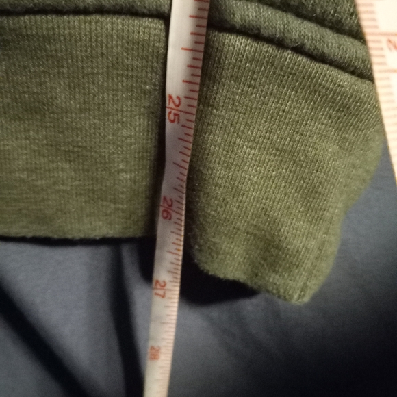 EUC Orvis men’s 1/4 zip graen sweatshirt. - Picture 11 of 12